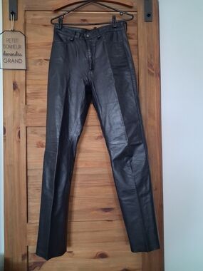 100% Leather Women's Slim Straight Black Leather Pants 30